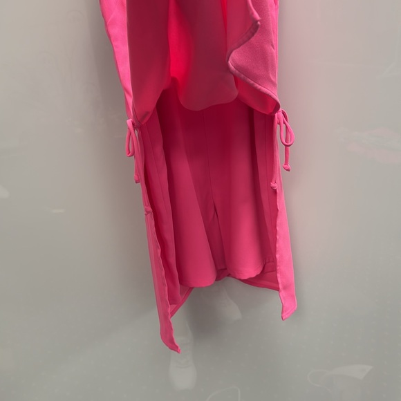 Lily Pulitzer Hot Pink Dress with Skort under top layer - Size 6 - Like New - Picture 4 of 6